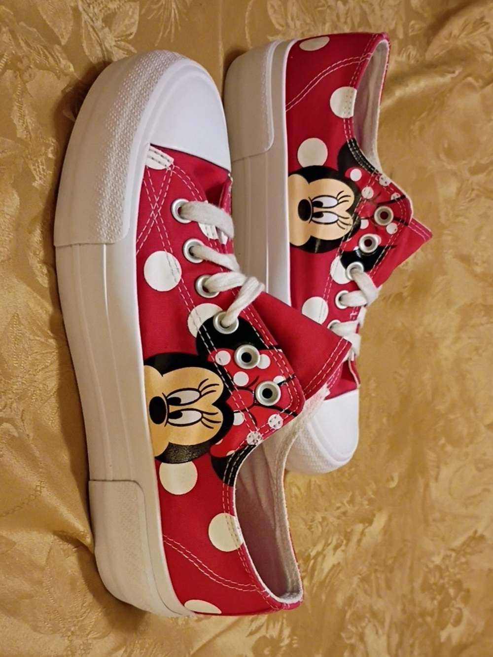 Disney Platform Red Minnie Mouse Polka Dot Canvas Sneakers Women's 8.0